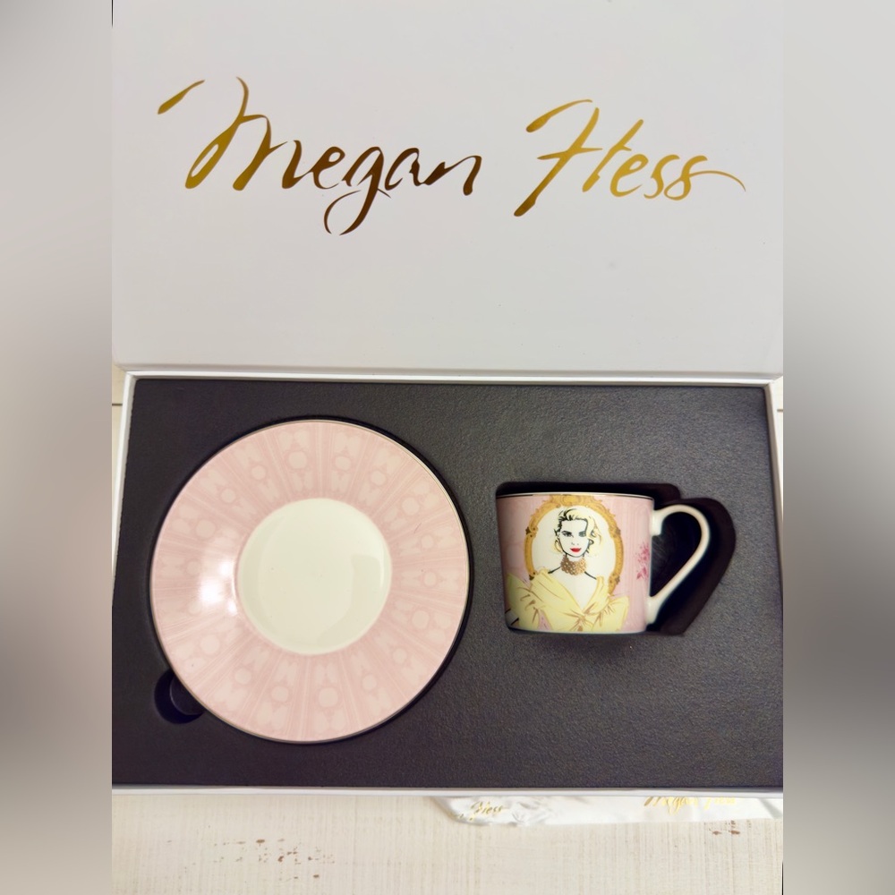Grace Kelly Tea Cup Gift Set By Megan Hess - Picture 3 of 9